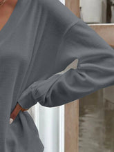 Load image into Gallery viewer, V-Neck Dropped Shoulder Blouse