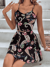 Load image into Gallery viewer, Floral V-Neck Cami and Skirt Set
