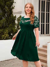 Load image into Gallery viewer, Plus Size Ruched Round Neck Short Sleeve Dress
