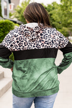 Load image into Gallery viewer, Plus Size Leopard Print Color Block Hoodie with Kangaroo Pocket
